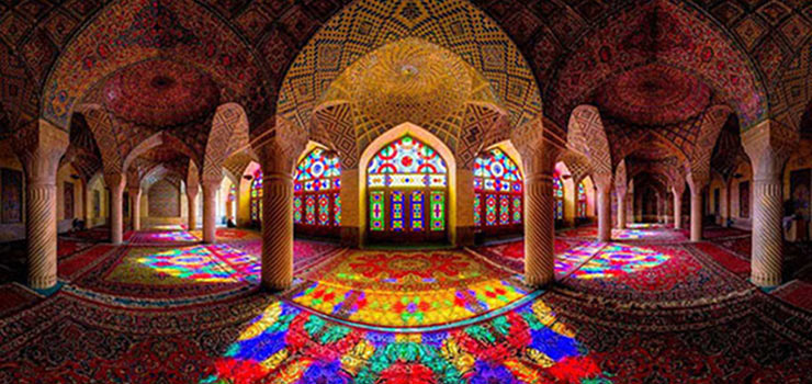 مسجد نصیرالملک  شیراز -ملاقات نور و رنگ