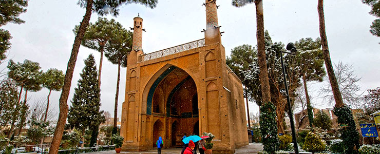عمارت منار جنبان اصفهان
