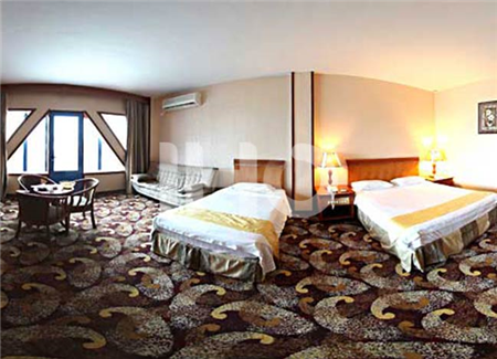 اتاق سه تخته رو به جزیره هتل پارمیس کیش