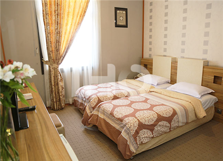 اتاق دو تخته توئین هتل فرهنگ و هنر مشهد