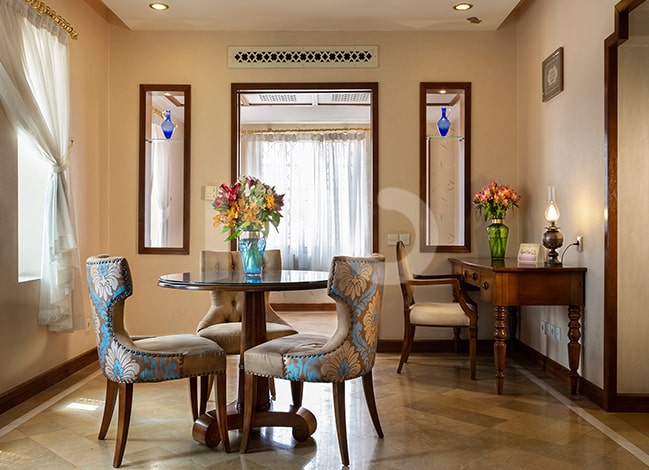 سوییت رویال یک خوابه هتل جدید برای سه نفر 