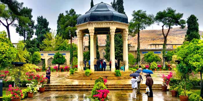 هتل سنتی وکیل،  میزبان گردشگران شهر شیراز