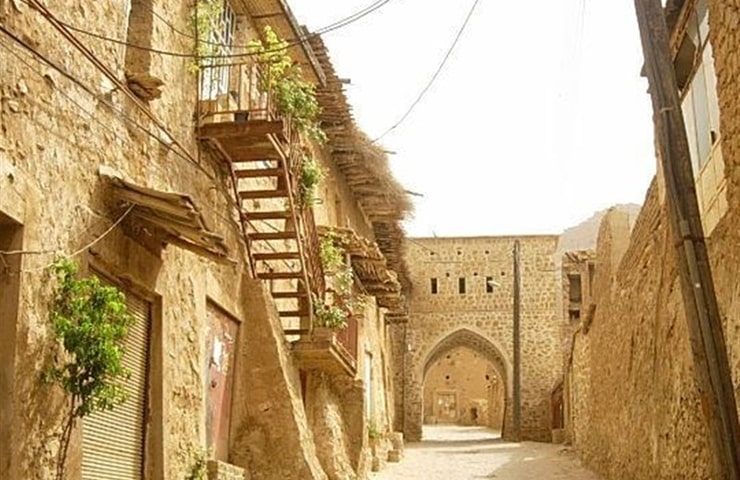1683195299 15 معرفی جاهای دیدنی اطراف شیراز با عکس و آدرس