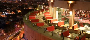 رستوران‌ ها و کافی شاپ های هتل بزرگ شیراز