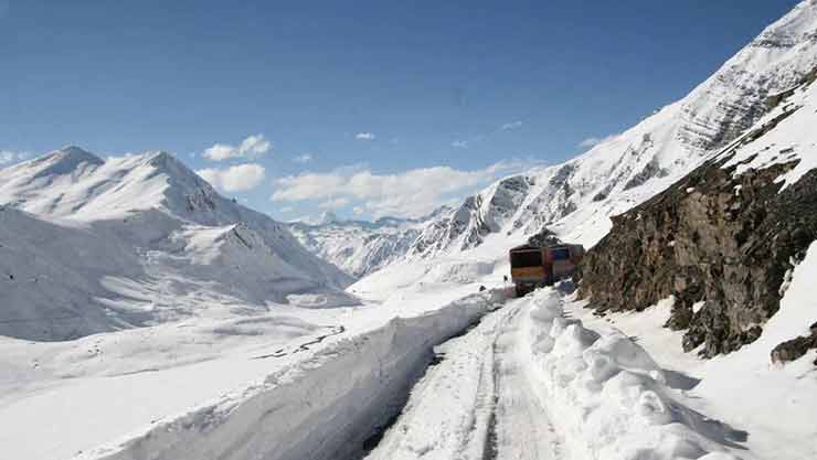 Khardung La, India