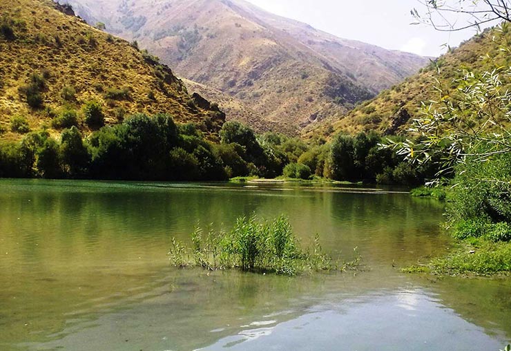 دریاچه مارمیشو از جاهای دیدنی ارومیه