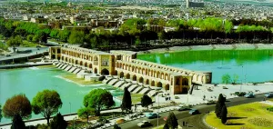 چگونه هنگام رزرو هتل در اصفهان سردرگم نشویم؟