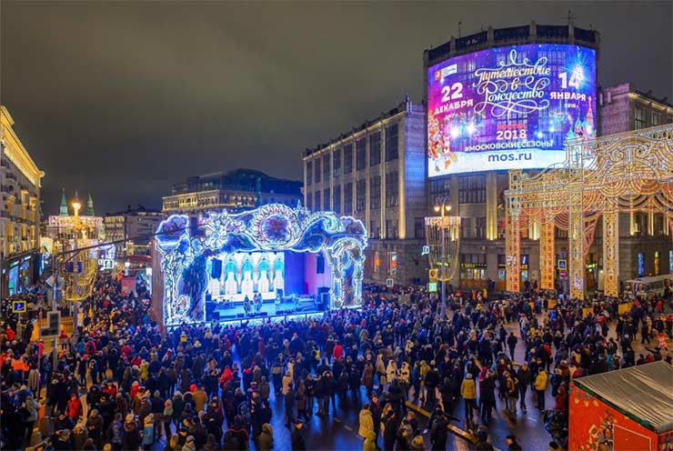 Join Moscow’s colossal New Year’s Eve party
