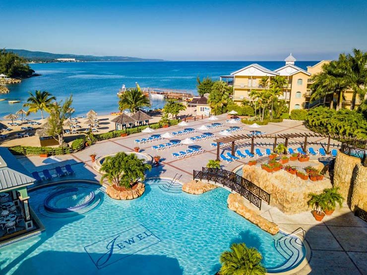 Jewel Paradise Cove Beach Resort and Spa