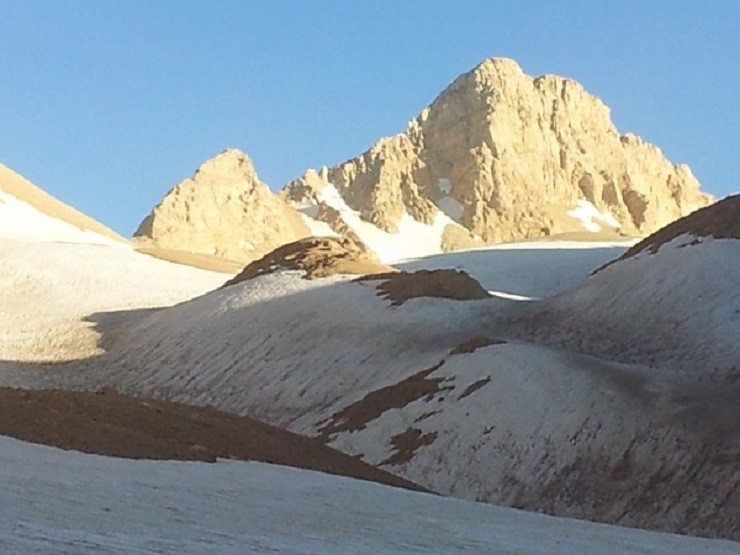 زردکوه کوهرنگ شهرکرد