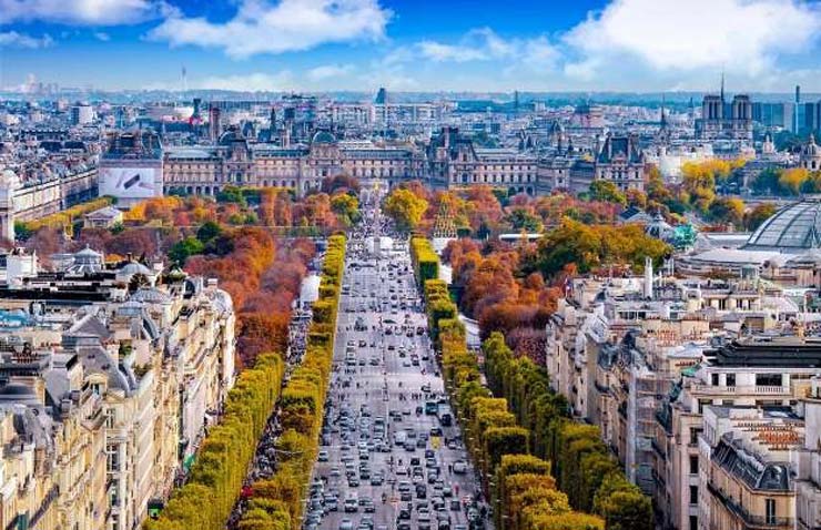 خیابان شانزه لیزه، پاریس، فرانسه