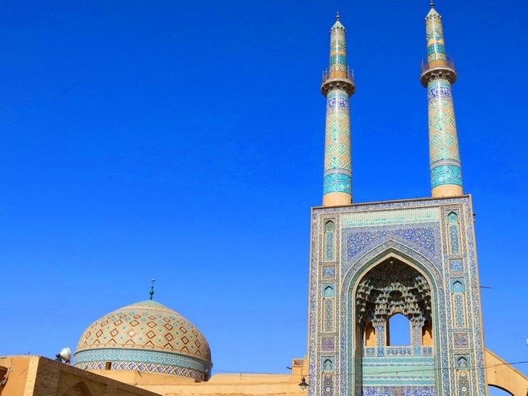 مسجد جامع یزد در روز