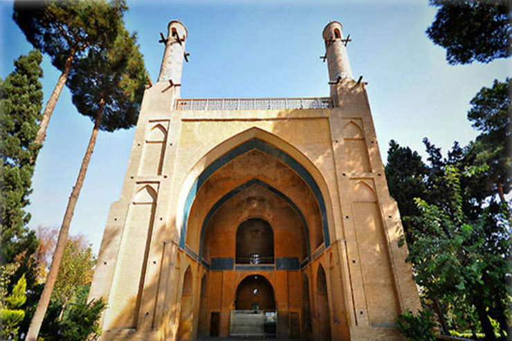 مکان های دیدنی اصفهان با منارجنبان