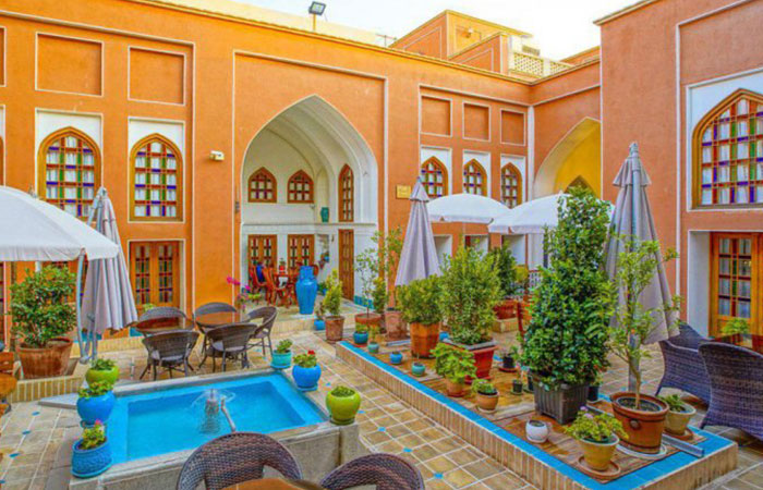 هتل سنتی میناس اصفهان