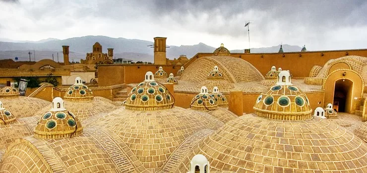 اصفهان و کاشان سمبل معماری اسلامی ایران