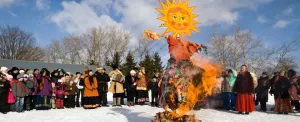 جشن ماسلنیتسا یا جشن پایان زمستان در روسیه