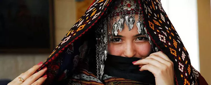 لباس ترکمن، آمیزه ای از فرهنگ وهنر