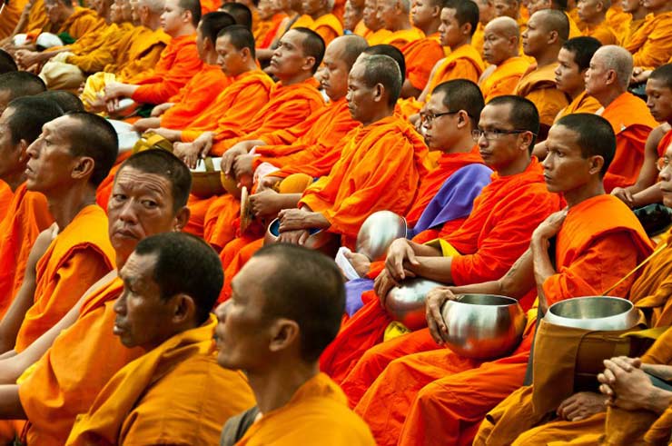 A large gathering of Thai monks