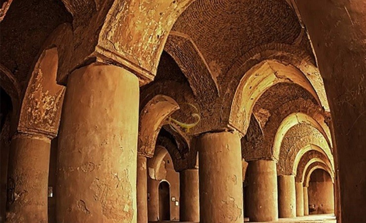  مسجد تاریخانه ی دامغان