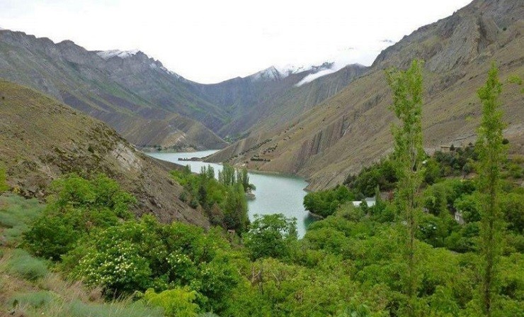 نمای ارتفاع روستای واریان کرج