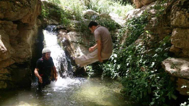 آبشارهای اخلمد چناران