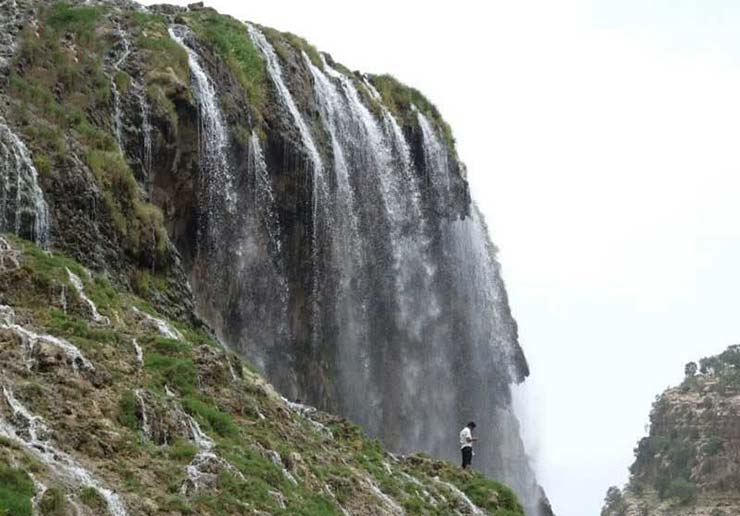 آبشار کمردوغ کهگیلویه و بویر احمد 