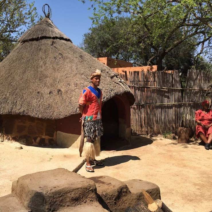 دهکده فرهنگی لسدی آفریقای جنوبی