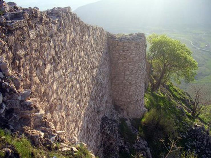 قلعه یزدگرد سوم