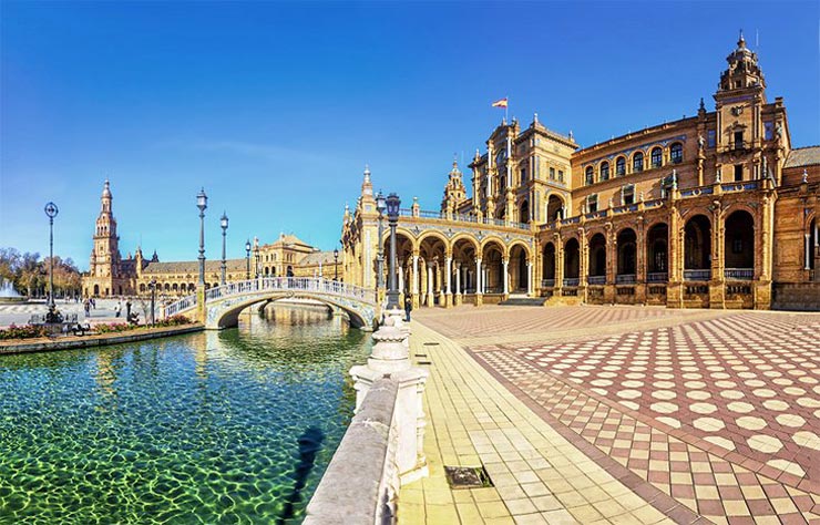 برترین مقصد های گردشگری ارزان اروپا 5 شهر سویل، اسپانیا (Seville, Spain)