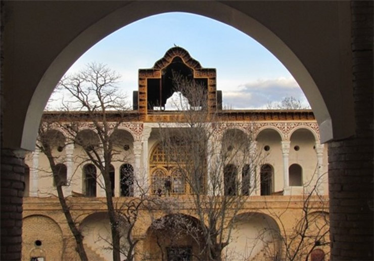 عمارت خسرو آباد 