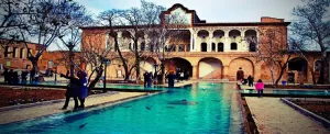 عمارت خسرو آباد سنندج، تجلی معماری ایرانی