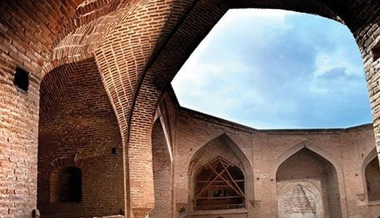 بنای مسجد«مطلب خان» در خوی