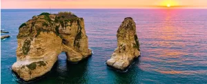 صخره های روشه بیروت، تماشای تولد غروب در دامان مدیترانه