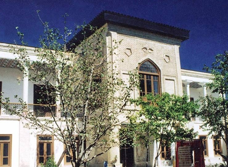 عمارت دارایی