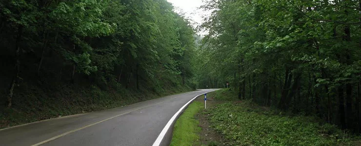 جاده  سبز و رویایی اسالم به خلخال