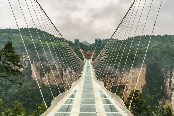 طولانی ترین پل شیشه ای در جهان، چین