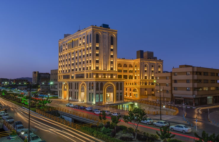 نمای ساختمان هتل لیان مشهد