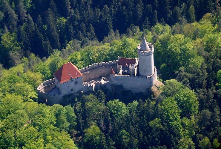 قلعه Kokorin