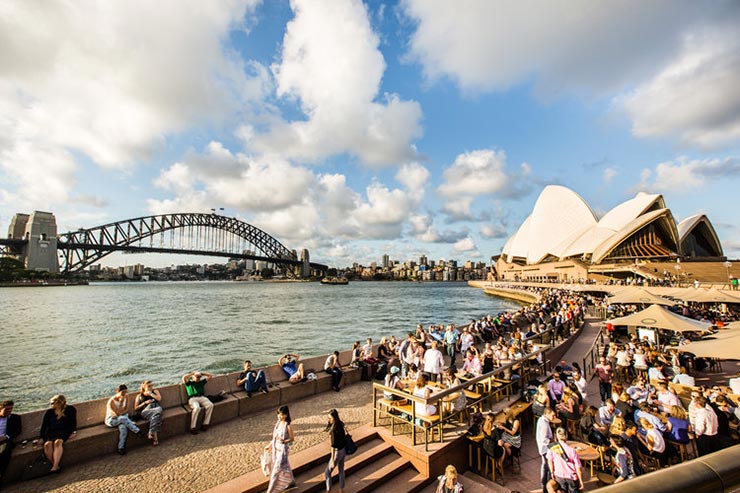 Waterfront drinks opera bar sydney