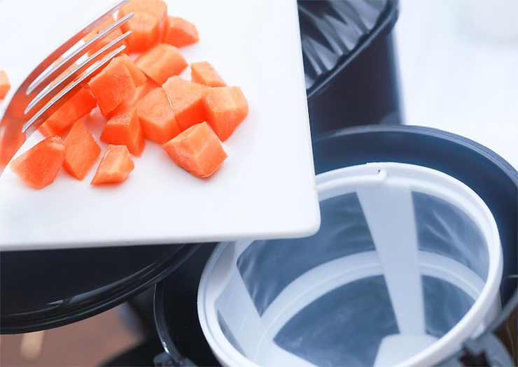 Use the coffee maker as a vegetable steamer