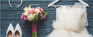 چگونه لباس های رسمی خود برای جشن عروسی را بسته بندی نمائيم