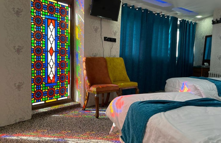 سوئیت دو تخته توئین هتل دریاکنار بوشهر