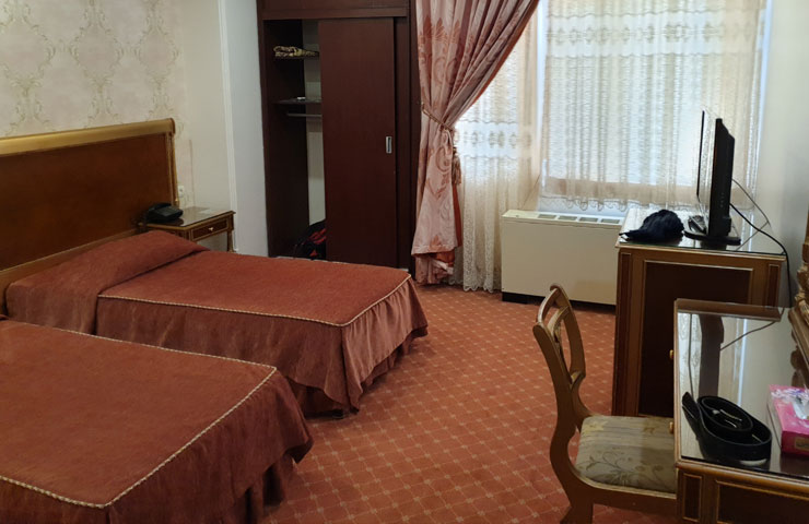 اتاق دو تخته توئین هتل آزادگان کرمانشاه