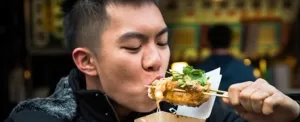 بودارترین غذای تایوان که آب دهان هر کسی را راه می اندازد