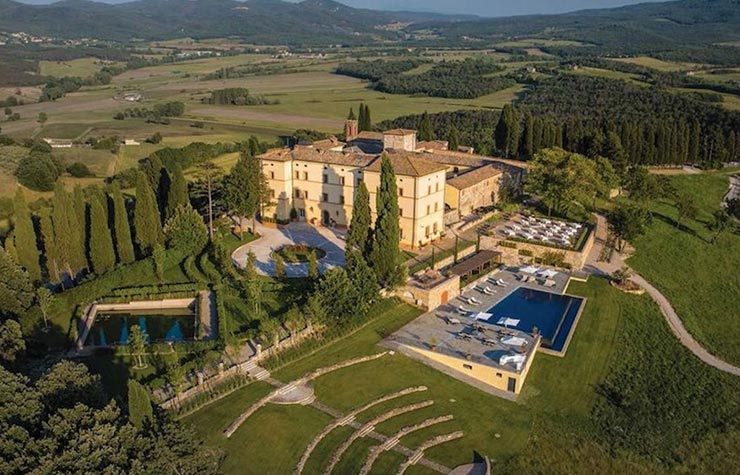 11 هتل شگفت انگیز و بی نظیر در ایتالیا 4 Castello di Casole, Tuscany