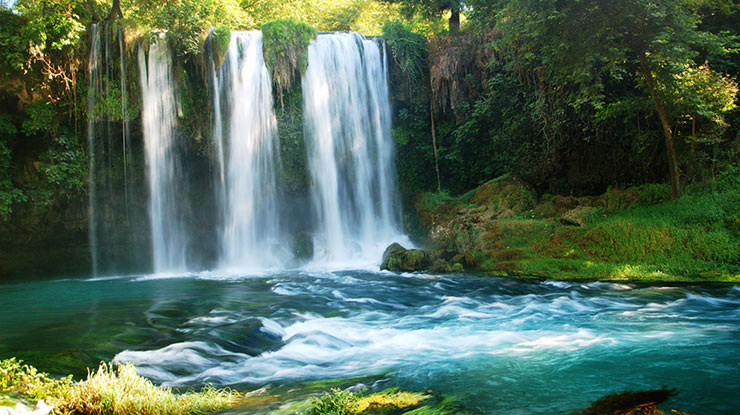 waterfalls from land and sea