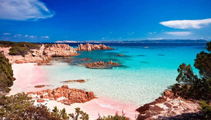 Spiaggia Rosa, Italy