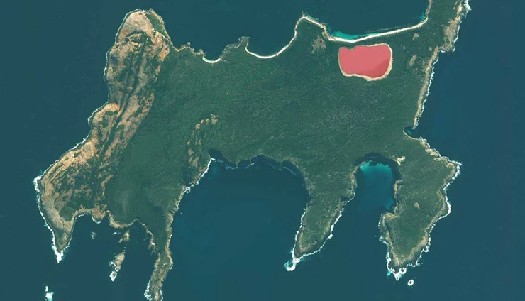 Lake Hillier, Australia