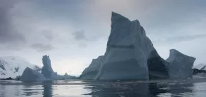 قطب جنوب در حال ذوب شدن