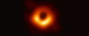 دانشمندان برای اولین بار موفق به تصویر برداری از یک سیاه چاله شدند